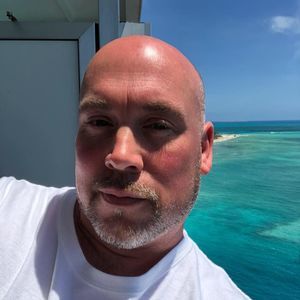 Meet your Posher, Douglas